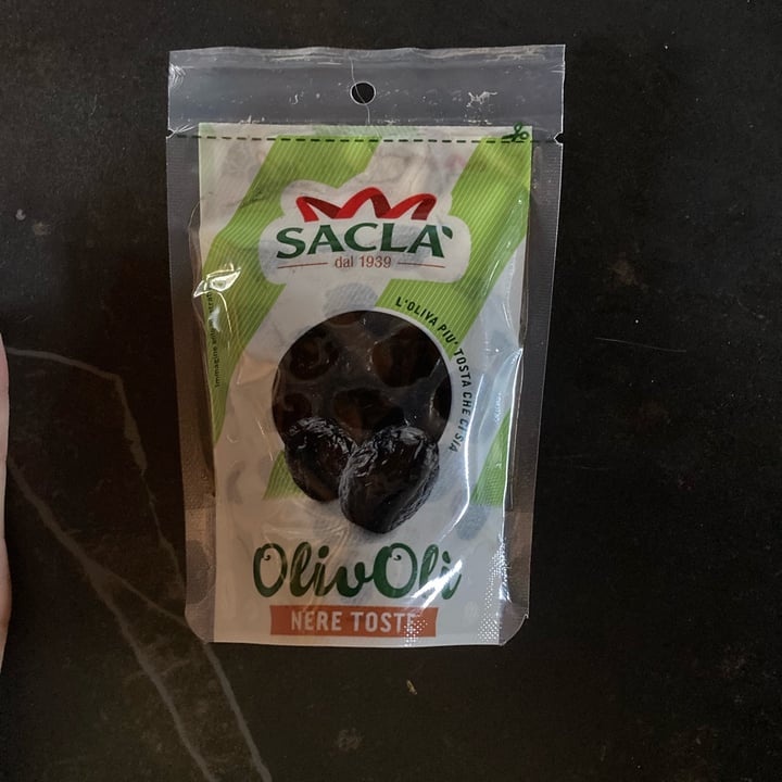 photo of Sacla' Olive nere toste shared by @alessiaaap on  27 Sep 2022 - review