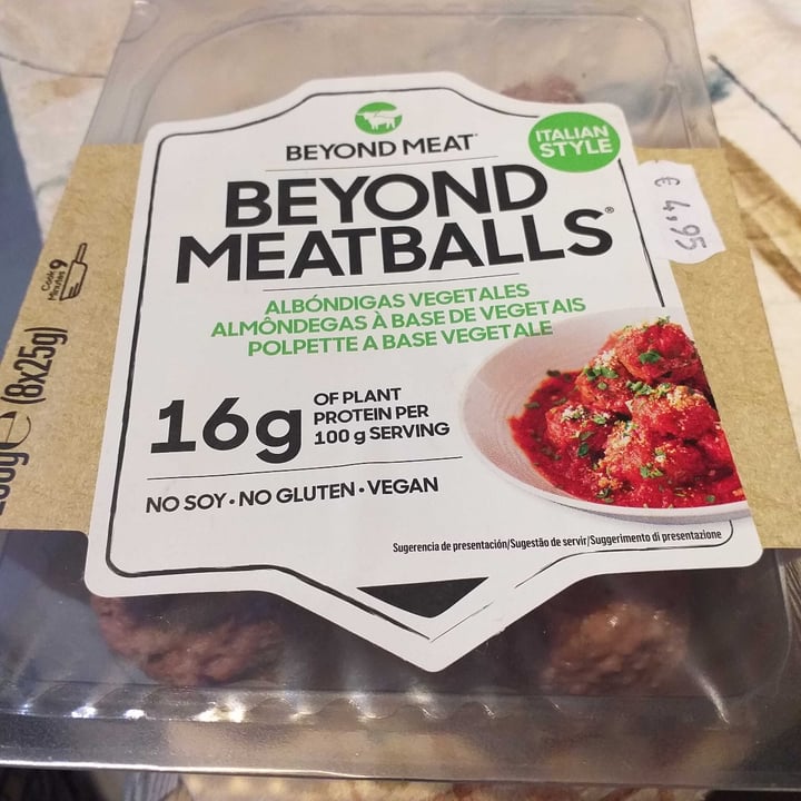 review photo of Beyond Meat Beyond Meatballs shared by @mariv on 14 Sep 2021 - review
