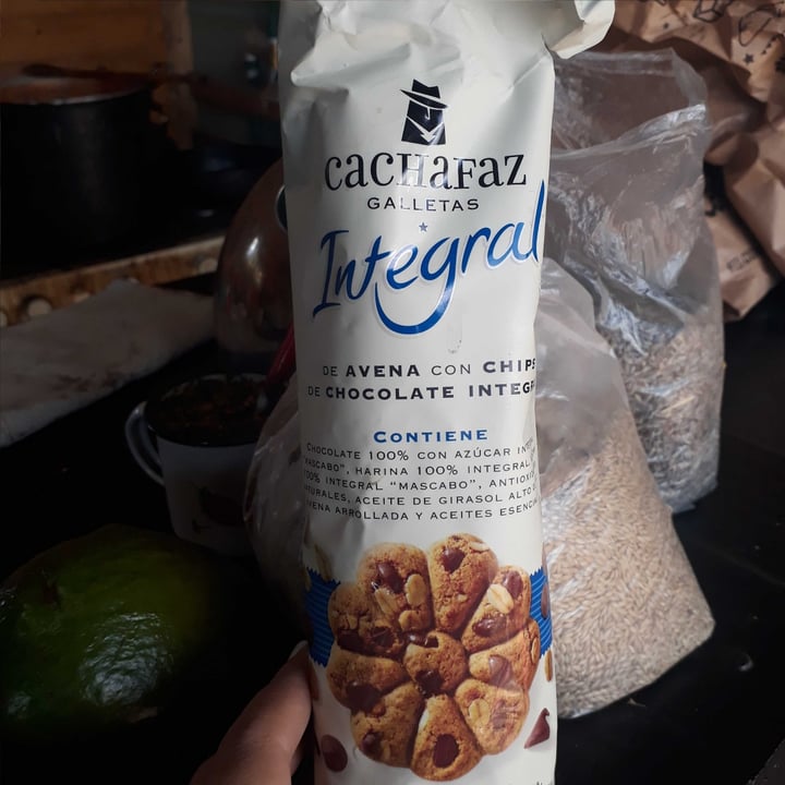 photo of Cachafaz Galletas Integral De Avena Con Chips De Chocolate shared by @largasnoches on  06 Sep 2020 - review