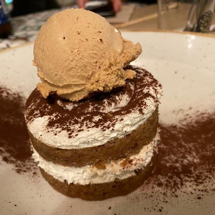 photo of La Modernista Tiramisú shared by @loreh on  06 Mar 2022 - review