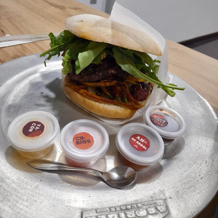 review photo of Aborigen Burger Hamburguesa Del Vegan Burguer shared by @cameloooo on 20 May 2021 - review