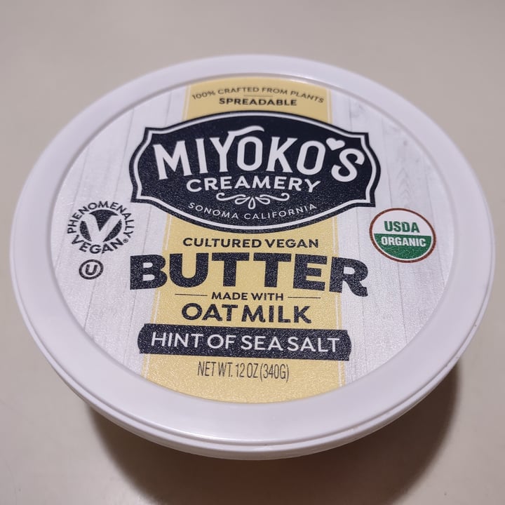 photo of Miyoko's Creamery Butter Made With Oat Milk Hint Of Sea Salt shared by @smartassvegan on  19 Nov 2021 - review