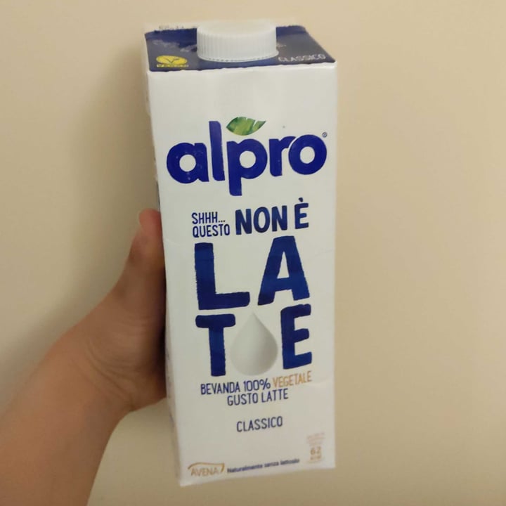 review photo of Alpro Shhh...Questo Non è Latte (CLASSICO) shared by @siliah on 07 May 2022 - review