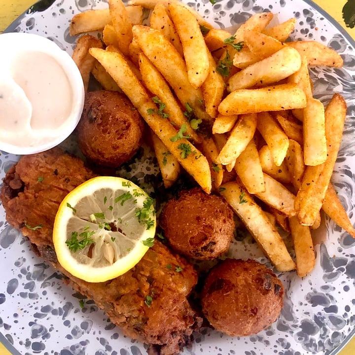photo of Oh My Soul Cheddar Jalapeño Hushpuppies shared by @alexanicole on  31 May 2021 - review