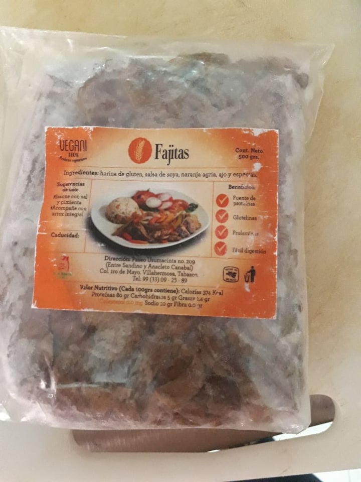 review photo of Vegani Fajitas shared by @aire on 07 Apr 2020 - review