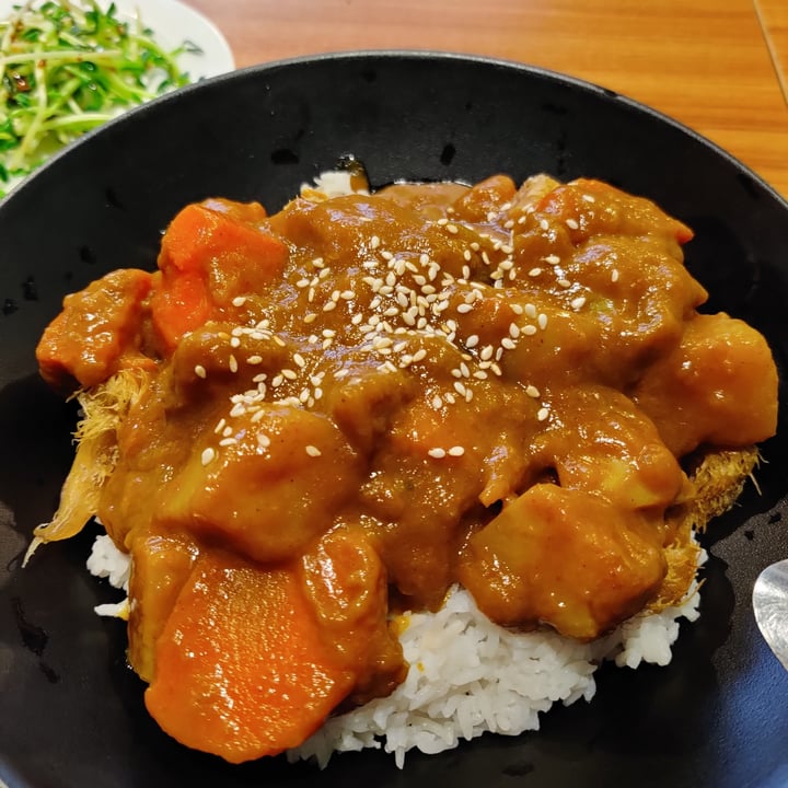 photo of Vegan Bowl Japanese monkeyhead mushroom curry rice shared by @fourdollars on  27 Feb 2021 - review