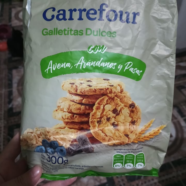 photo of Carrefour Galletitas Dulces de Avena, Arándanos y Pasas shared by @nanlop on  17 Jun 2022 - review