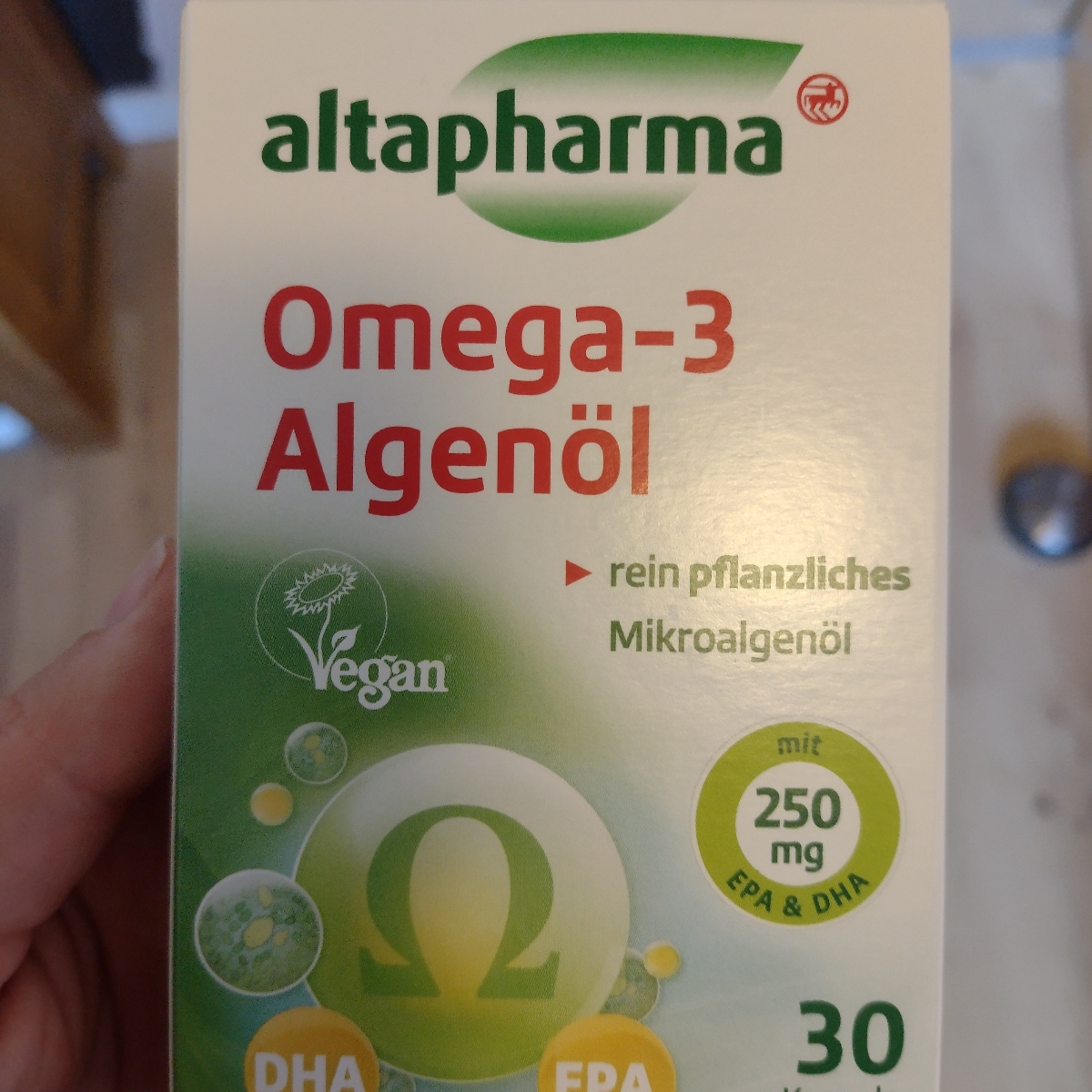 Altapharma Omega-3 Algenöl Review | abillion
