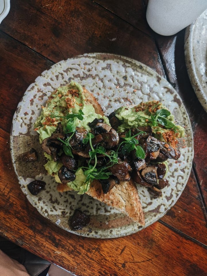 review photo of Common Man Coffee Roasters Marmite Mushrooms shared by @harsha on 17 Feb 2020 - review
