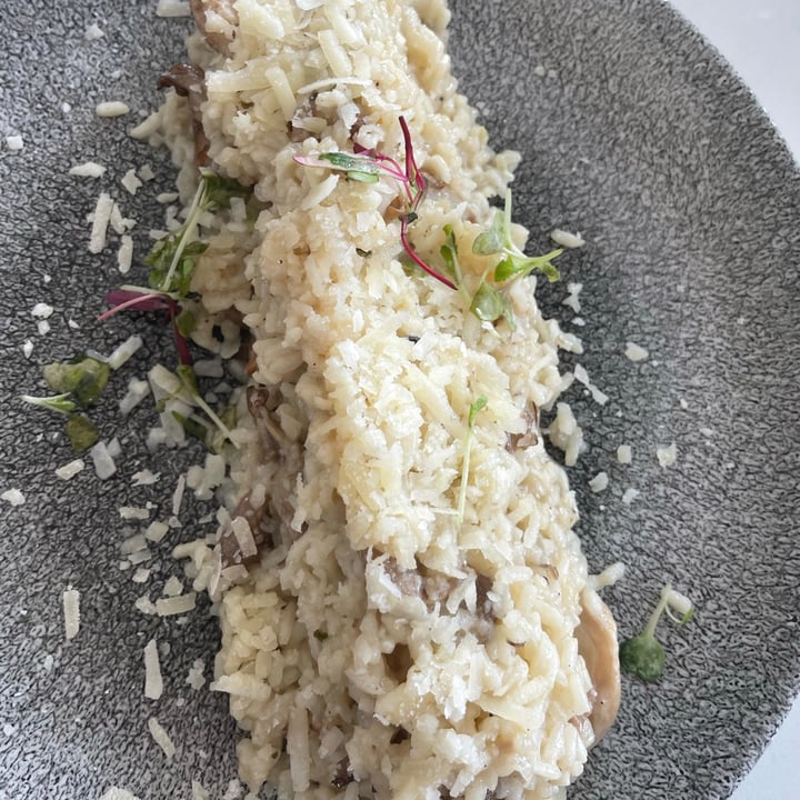 photo of Six33 Mushroom risotto shared by @gracegracels on  24 Apr 2021 - review