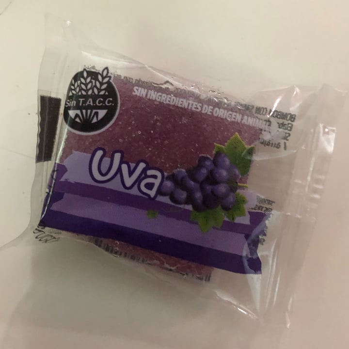 review photo of Cerro Azul Bombón sabor Uva shared by @jimbra on 28 Feb 2022 - review