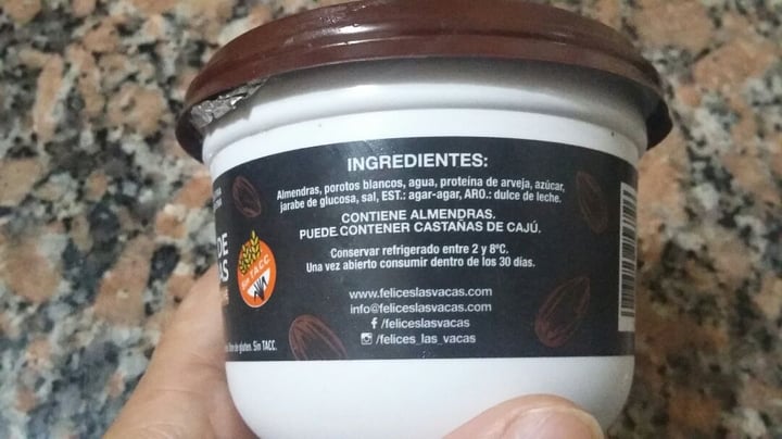 photo of Felices Las Vacas Untable de Almendras sabor Dulce de Leche shared by @angie93 on  14 Apr 2020 - review