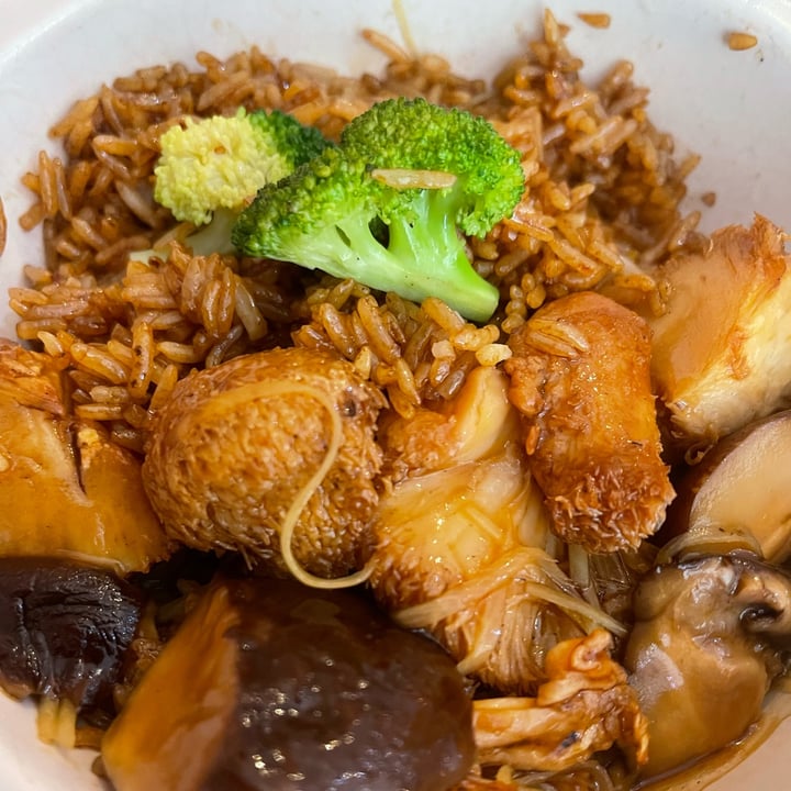 review photo of Leaf Corner (Vegetarian) Claypot Rice shared by @greenbovine on 22 Jun 2022 - review