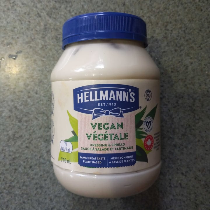 photo of Hellmann’s Dressing & Spread shared by @shelbvee on  23 Nov 2022 - review