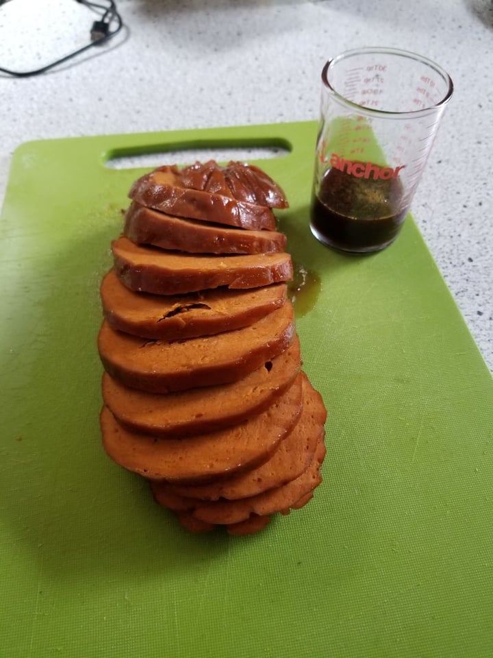 photo of Tofurky Plant-Based Ham Style Roast with Amber Ale Glaze shared by @vegandyeries on  02 Feb 2019 - review