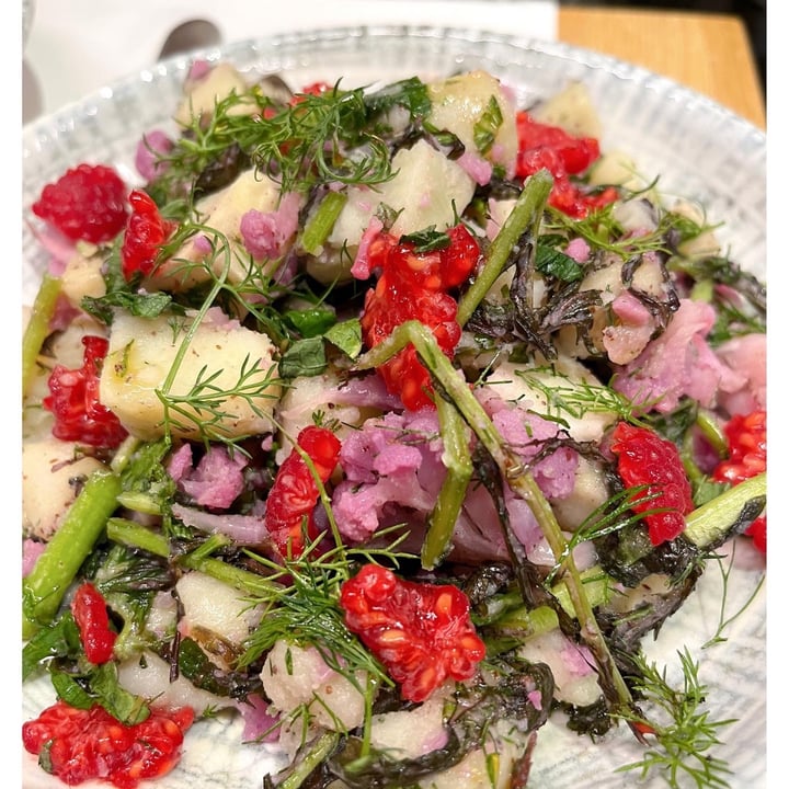 photo of Contrada Govinda insalata di batata shared by @maurairis on  28 Oct 2022 - review