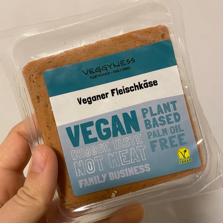 photo of Veggyness Veganer Fleischkäse shared by @kind-cakes-leipzig on  21 Jan 2022 - review