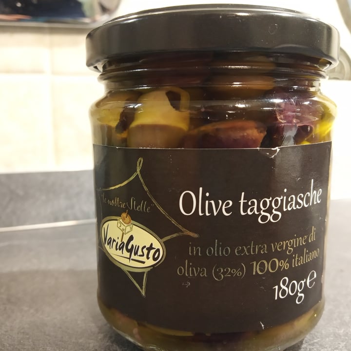 photo of Le nostre stelle Olive taggiasche shared by @ante on  16 Jan 2022 - review