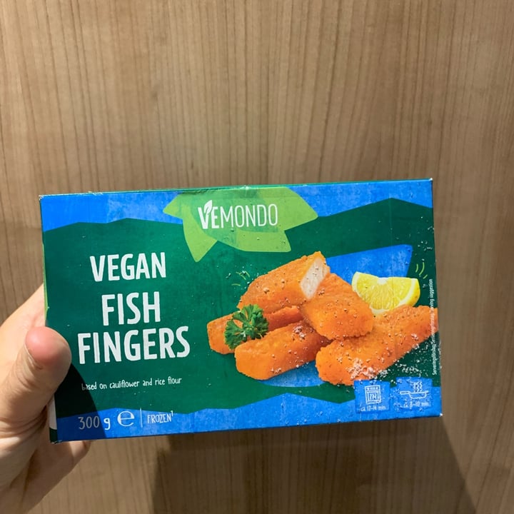 photo of Vemondo Fish Nuggets shared by @raphavegan on  23 Sep 2022 - review
