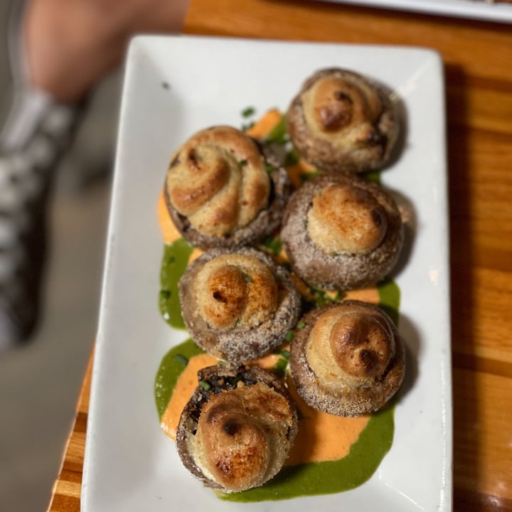 photo of Zest Kitchen & Bar Stuffed mushrooms shared by @veganshugah on  30 Sep 2021 - review
