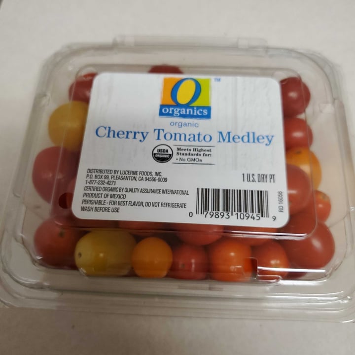 photo of O Organics Tomatoes shared by @francesca152 on  01 Sep 2021 - review