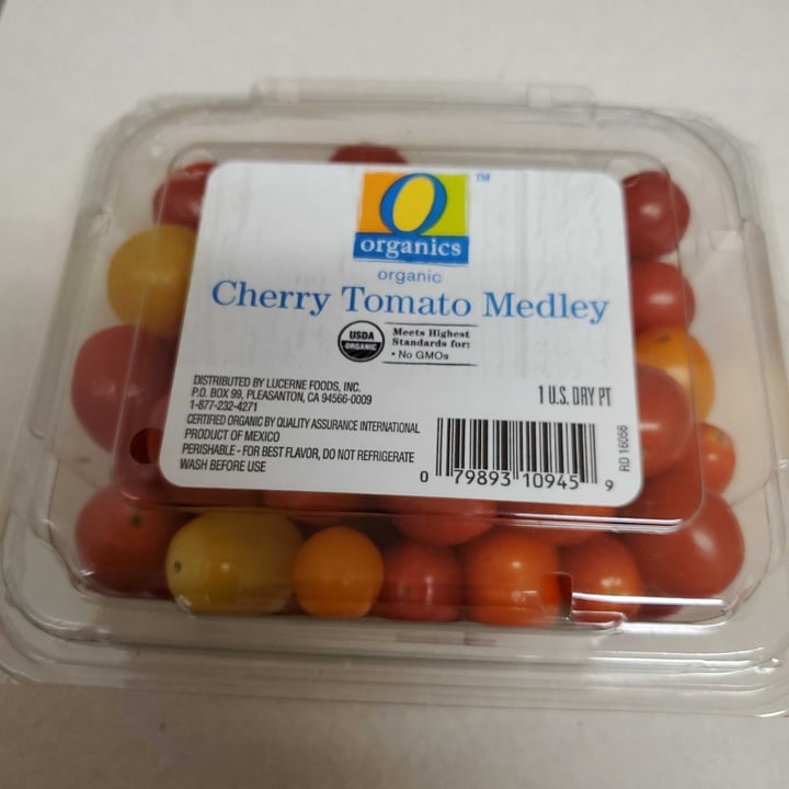 review photo of O Organics Tomatoes shared by @francesca152 on 01 Sep 2021 - review