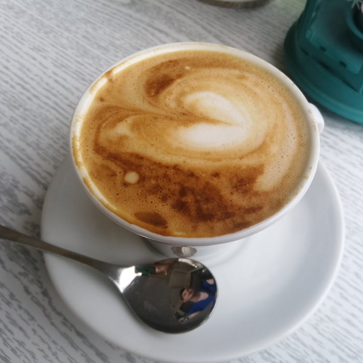 photo of Forno Pasticceria Scardovi cappuccino con latte di soia shared by @estefanyreey on  30 May 2022 - review