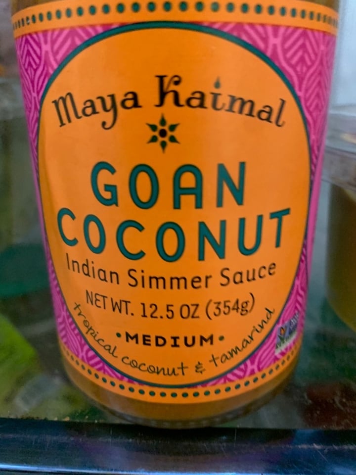 photo of Maya Kaimal Goan Coconut Simmer Sauce shared by @keeponveganon on  15 Apr 2020 - review
