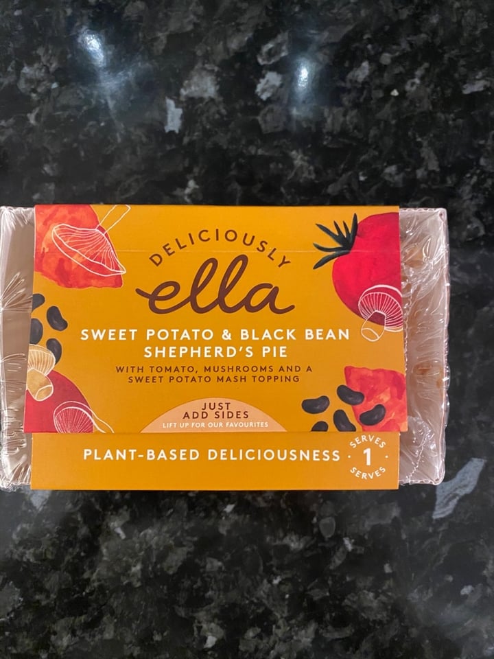 photo of Deliciously Ella Sweet Potatoe And Black Bean Shepherd’s Pie shared by @nataliaelef on  27 Mar 2020 - review