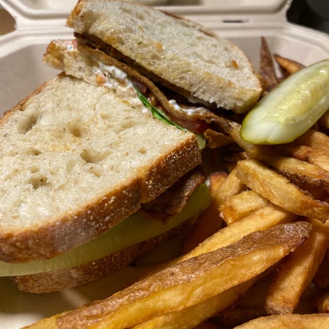 「BLT」の料理の写真