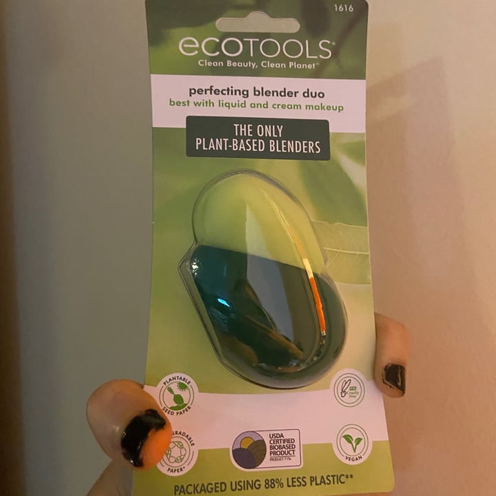 photo of EcoTools Perfecting Blender Duo shared by @miaomiao9991 on  22 Feb 2021 - review