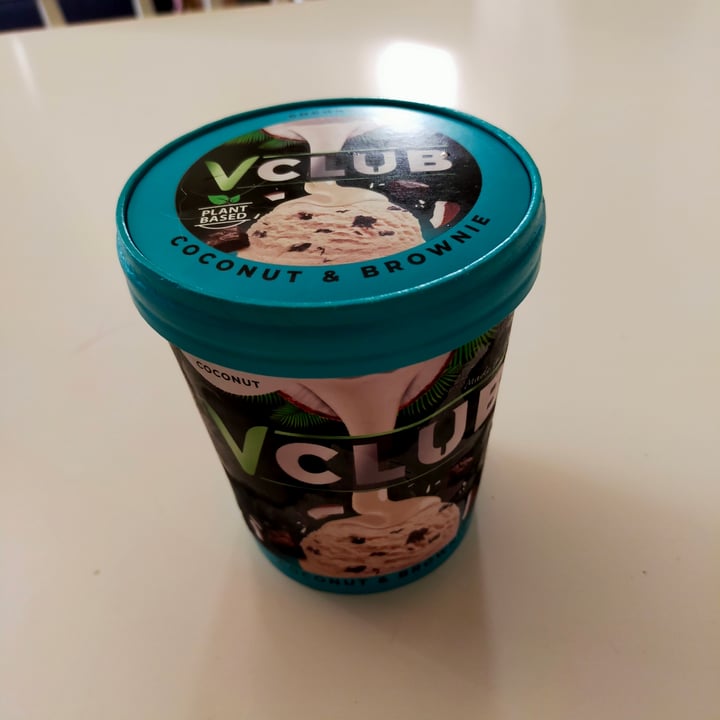 review photo of VClub Coconut & Brownie shared by @morenocolombo on 21 Jun 2022 - review