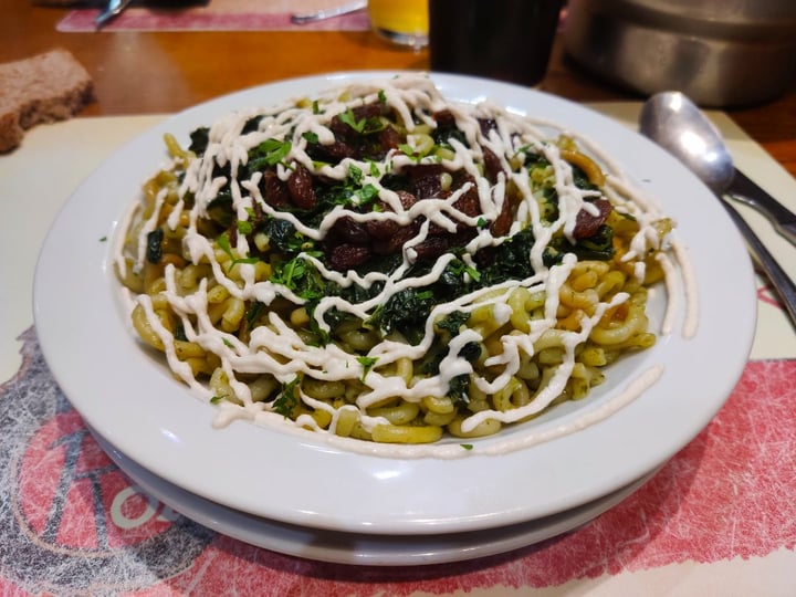 photo of Black Salad Fideua de espinacas shared by @jaio on  02 Aug 2019 - review