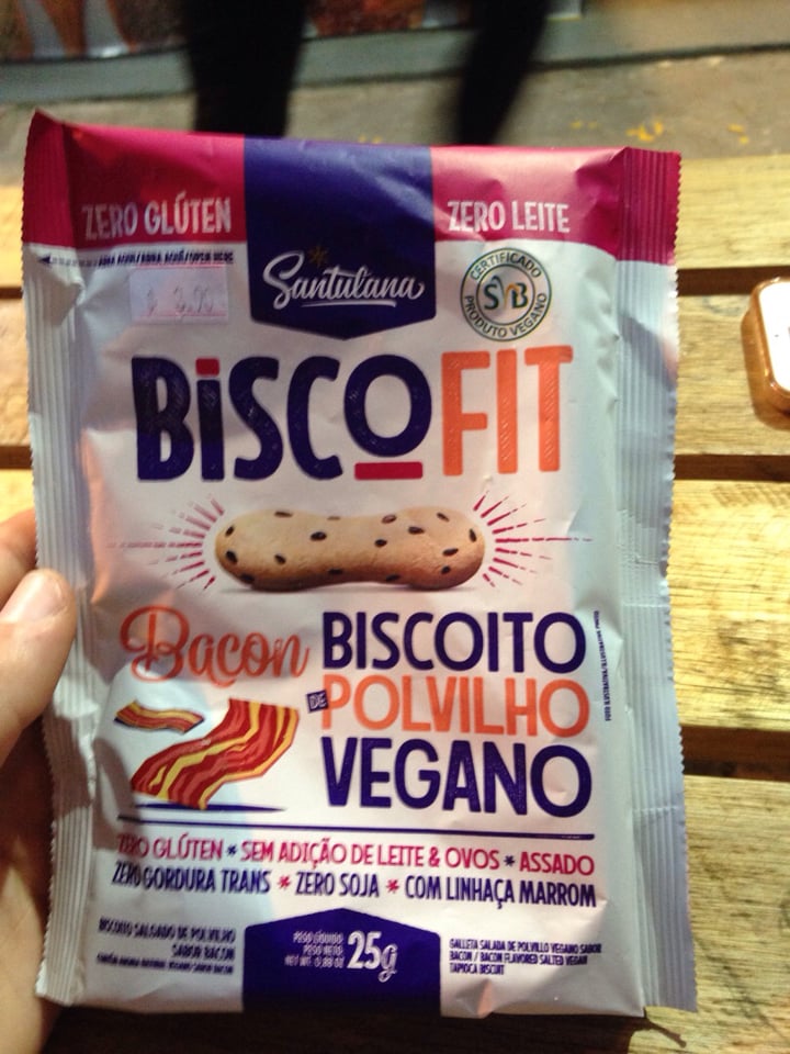 photo of Santulana BiscoFit Biscoito de Polvilho Vegano - Sabor Bacon shared by @joaofontalba on  14 Mar 2020 - review