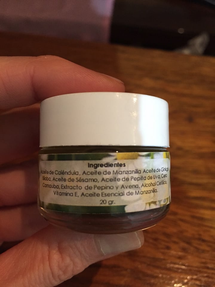review photo of Cosmetica Agalma-Bio Contorno De Ojos shared by @paulisvegan on 01 Dec 2019 - review