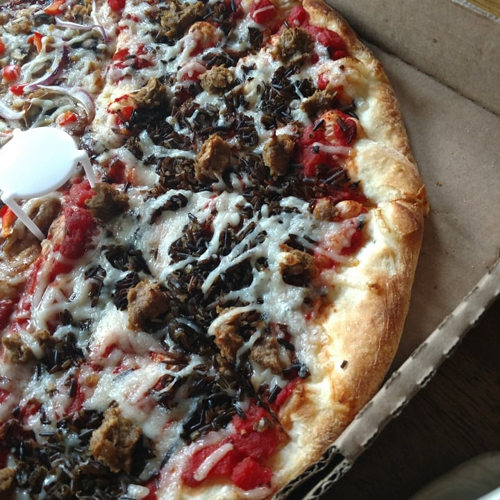 photo of Galactic Pizza The Paul Bunyan shared by @iszy on  16 Aug 2021 - review