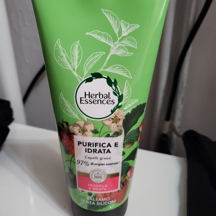 review photo of Herbal Essences Balsamo pompelmo shared by @ireneg on 18 May 2022 - review