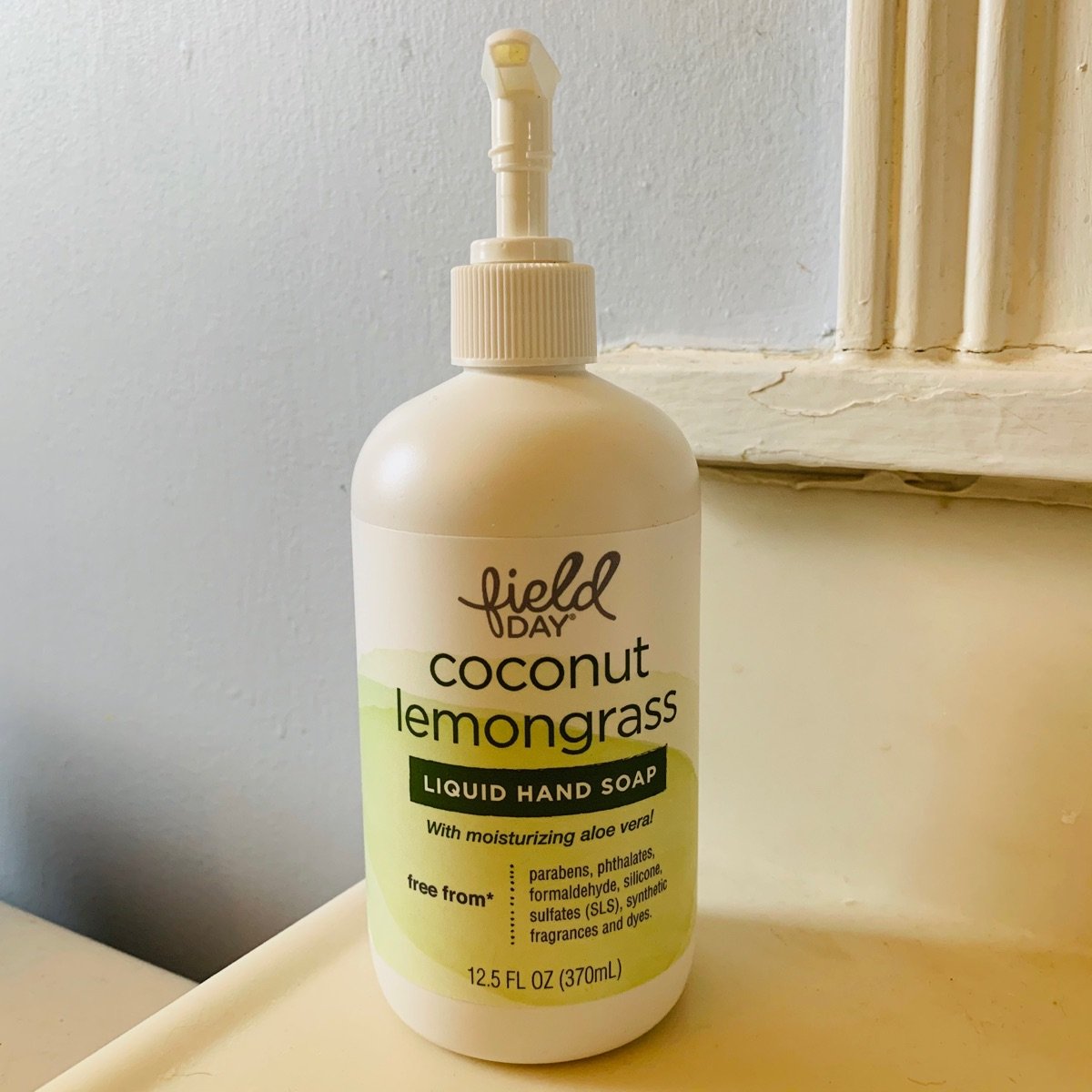 Field Day Coconut Lemongrass Liquid Hand Soap Reviews abillion