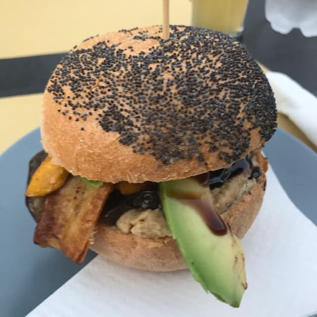 Photo of the dish “hamburger bruco”