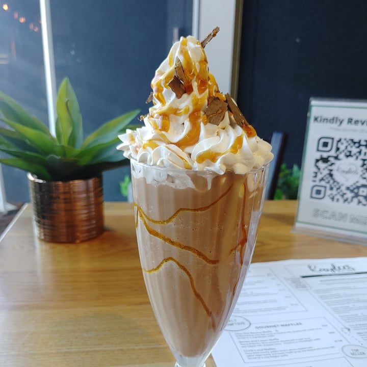 photo of Kaylee's Eatery Spiced Chai Frappé shared by @katdrax on  01 Jul 2022 - review