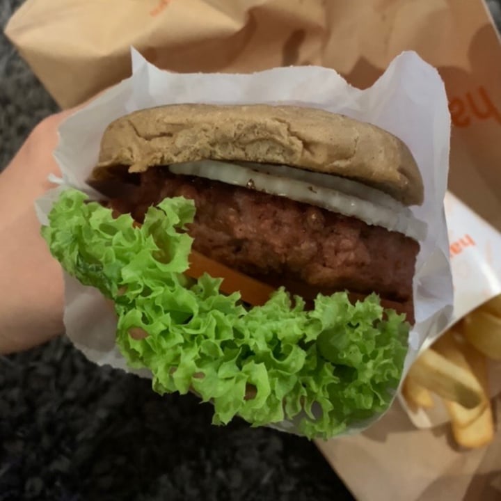 photo of Hamburgini Meatless Burger shared by @saudivegancommunity on  25 Sep 2020 - review