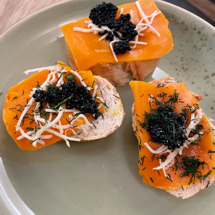 review photo of Revo Foods Lachs aus Pflanzen shared by @kex on 05 Dec 2021 - review