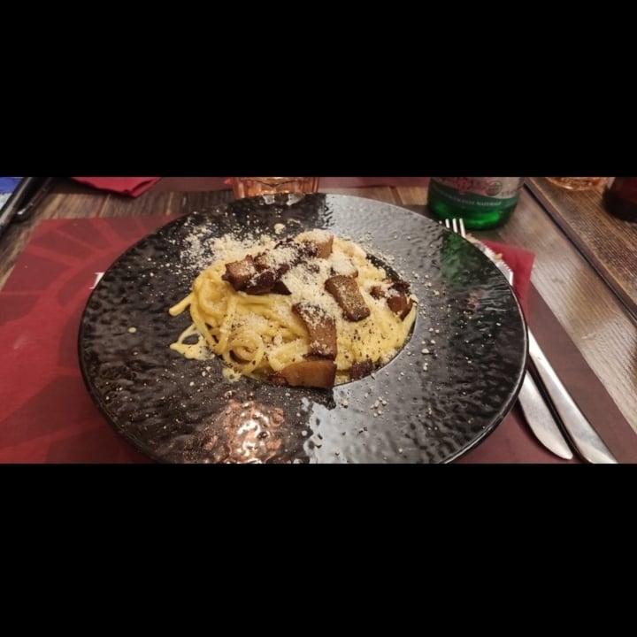 review photo of Rifugio Romano Spaghetti alla Carbonara vegan shared by @selenabozzo on 12 Oct 2022 - review
