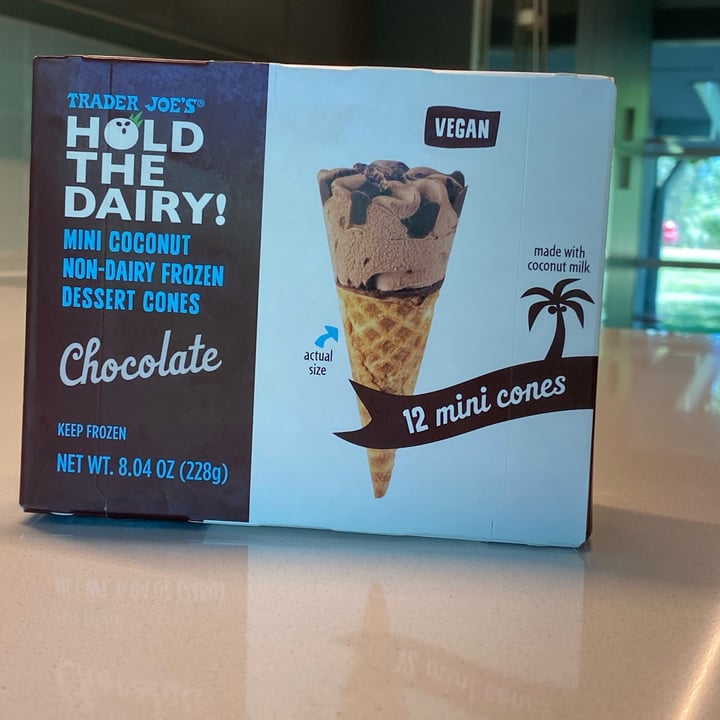 photo of Trader Joe's Hold the Dairy Mini Coconut Non-Dairy Frozen Dessert Cones shared by @veganforthepigs on  03 Jul 2022 - review