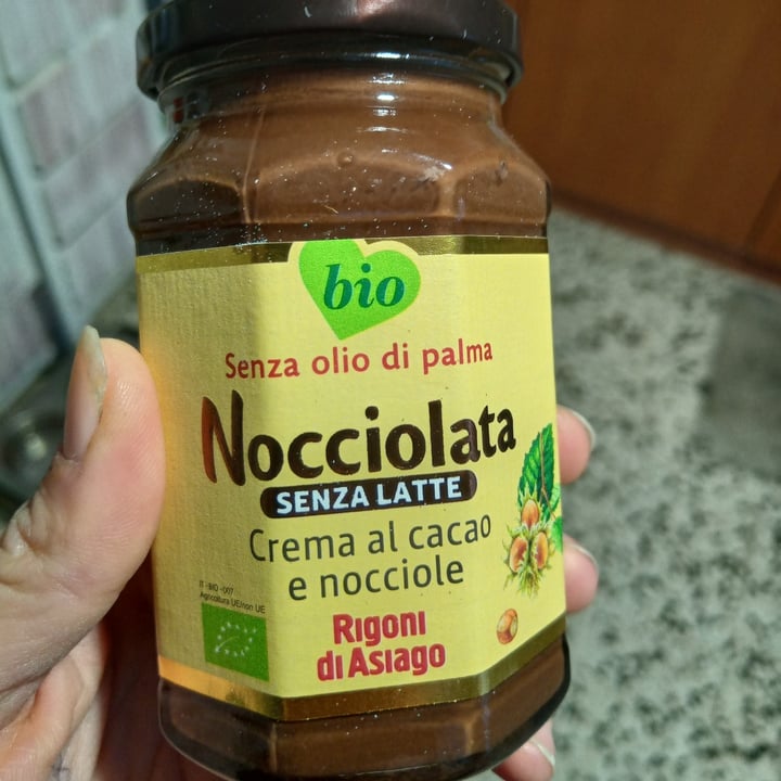 photo of Rigoni di Asiago Nocciolata Dairy Free Hazelnut Spread with Cocoa shared by @cinghiettaveg on  13 Dec 2021 - review