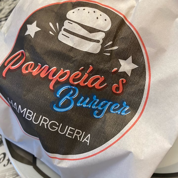 photo of Pompeia's Burger Hmaburger de falavel vegano shared by @karingreco on  08 Dec 2022 - review
