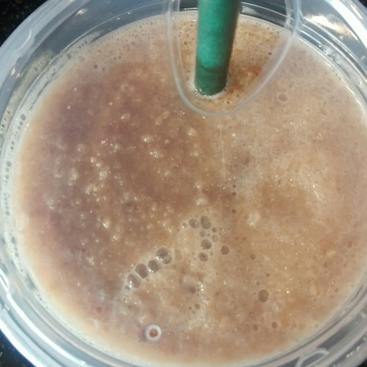 photo of Starbucks Frapuccino shared by @vikvegan on  09 Dec 2021 - review