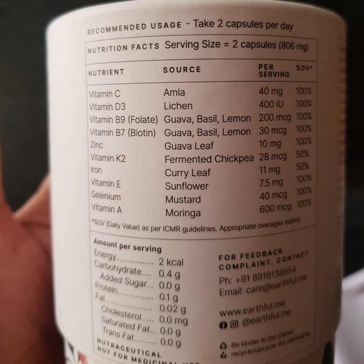 review photo of Earthful Multivitamin shared by @deechooses on 02 May 2022 - review