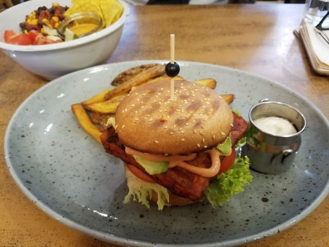 菜肴“Green Burger”的照片