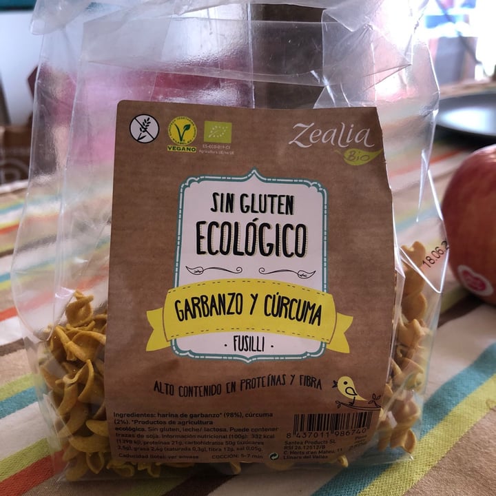 review photo of Zealia Fusilli Bio de garbanzo y cúrcuma shared by @nemo3832 on 15 Apr 2022 - review